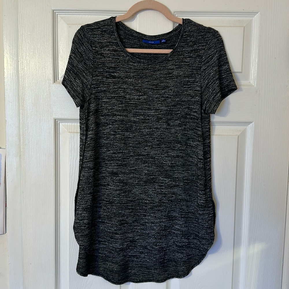 Apt 9 Brand Size Small Women's Supersoft Top!